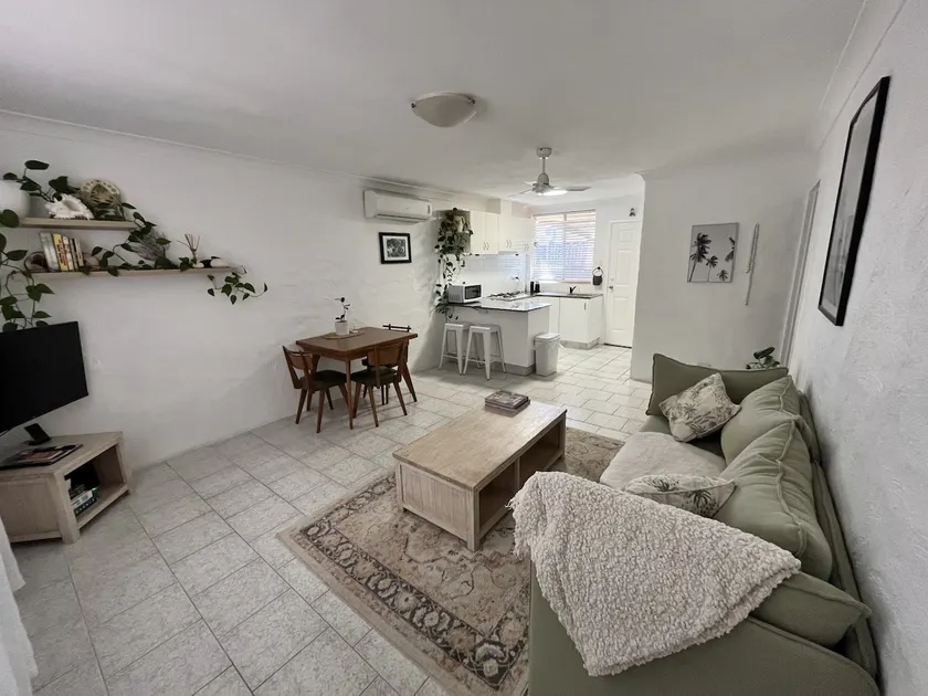 Swell Villa 5 - Image 1
