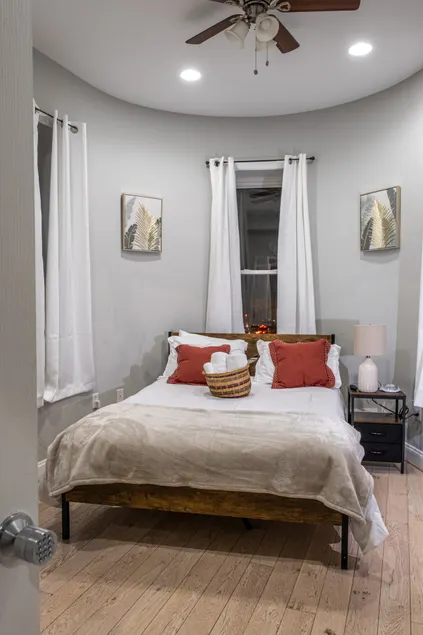 Stylish DC Condo w/ Balcony, Steps to Metro - Image 1