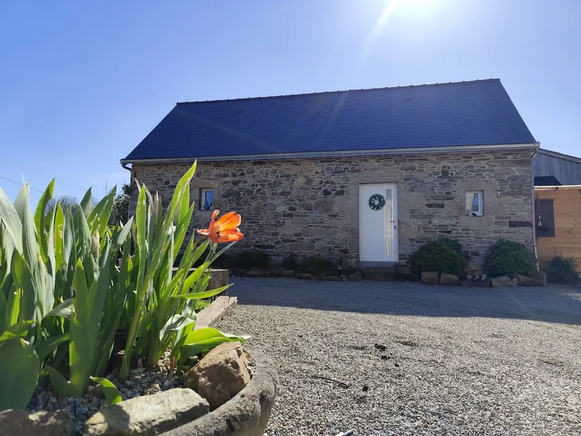 L'Hermine Curieuse Bed and Breakfast - Image 1
