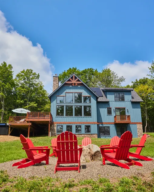 Mountain Chalet with Hot Tub & Pool - Image 1