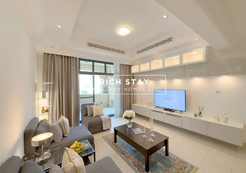 Upgraded 1BR in Downtown with Burj Khalifa View - Image 1