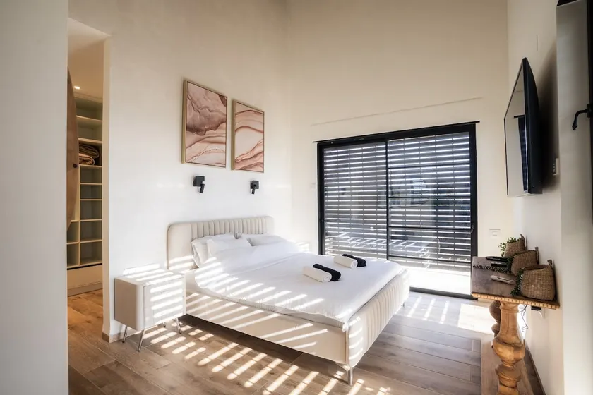 Villa + Suite - Mialee's Resort - Image 1