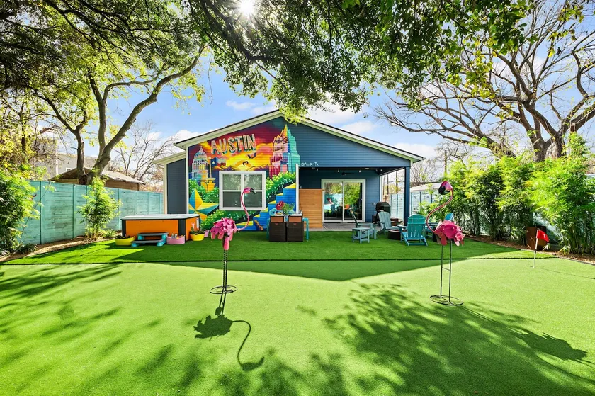 Oasis with Cowboy Pool, Hot Tub, Sauna Pool - Image 1