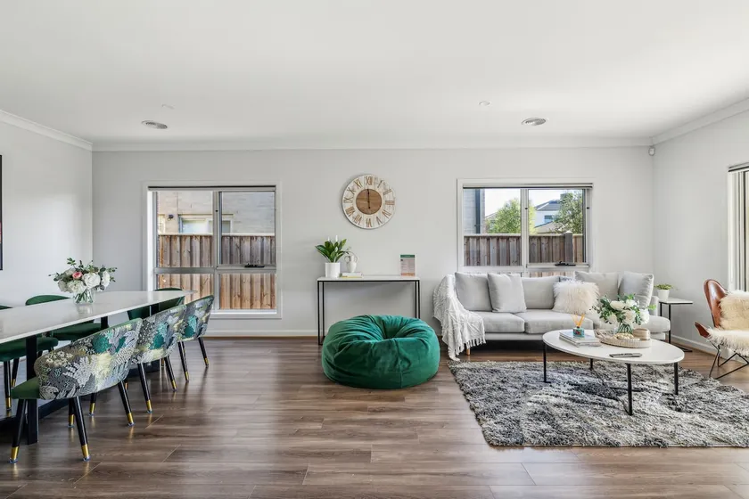 Shine Point Cook - Elegant Home Sweet Home - Image 1