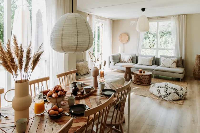 Bohemian Wellness | Hottub & Sauna - Image 1