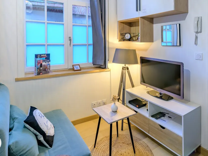 Urban Nest – Near Courthouse – Center – Wi-Fi – TV - Image 1