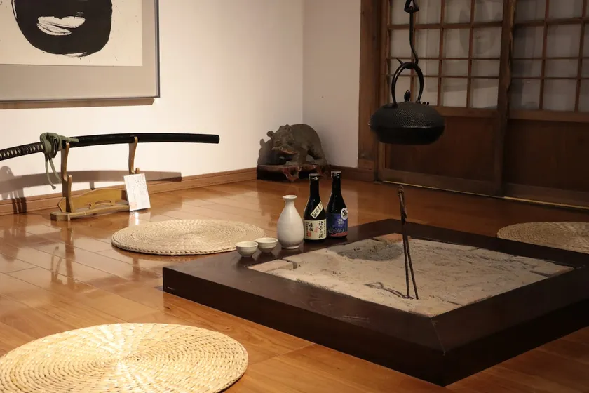 Old house Tabuchi -villa tabuchi- 　囲炉裏と畳の静かな空間 - Image 1