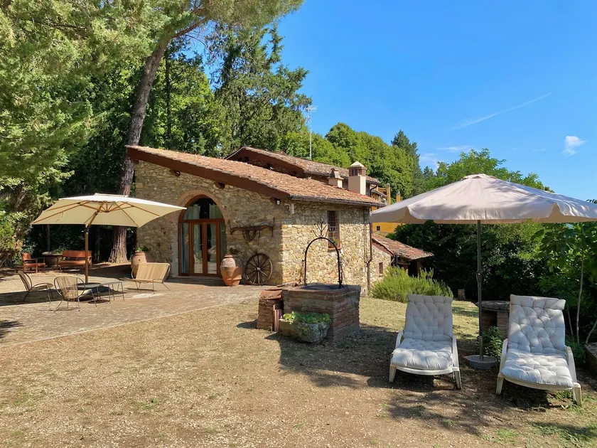 Farmhouse in Chianti - Tuscan Countryhouse - Image 1