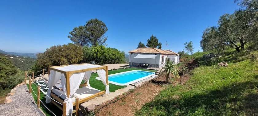 Relax in Paraíso de Nitram at the foot of the Algarin - Image 1