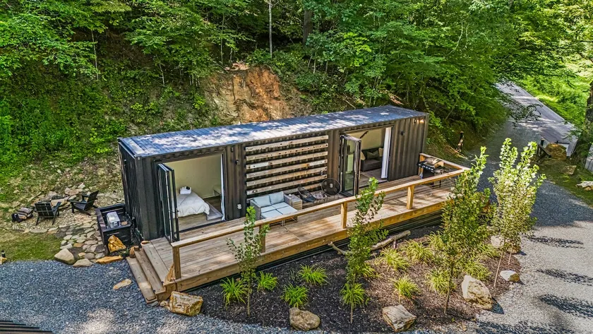 Private Luxury Eco-Villa ”Grounded”@BaseCamp - Image 1