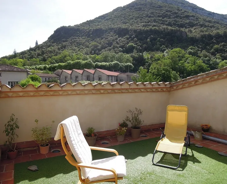 ”The roof with birds” Charming accommodation, terrace - Image 1
