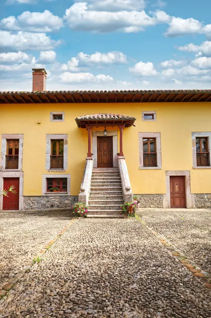 Los Campos - Image 1