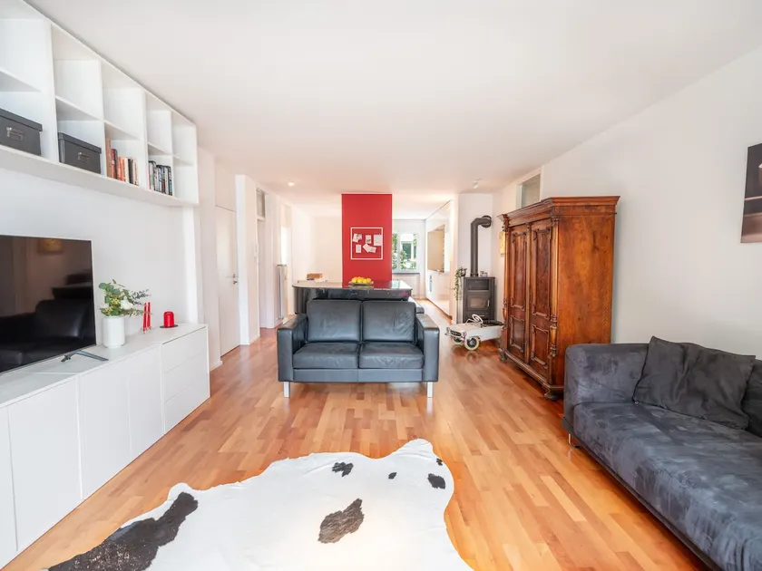 Lovely City Center Home - Image 1