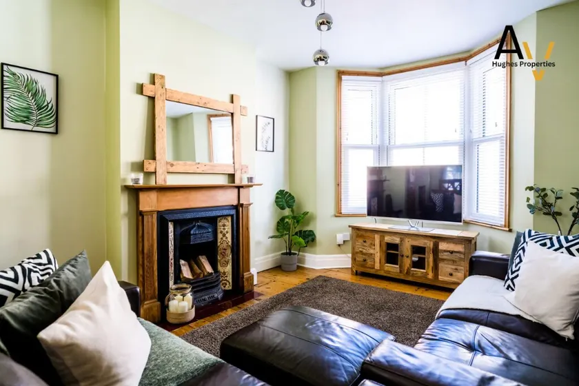 Northampton 2‑Bed House|Garden &Parking|Fast Wi‑Fi - Image 1