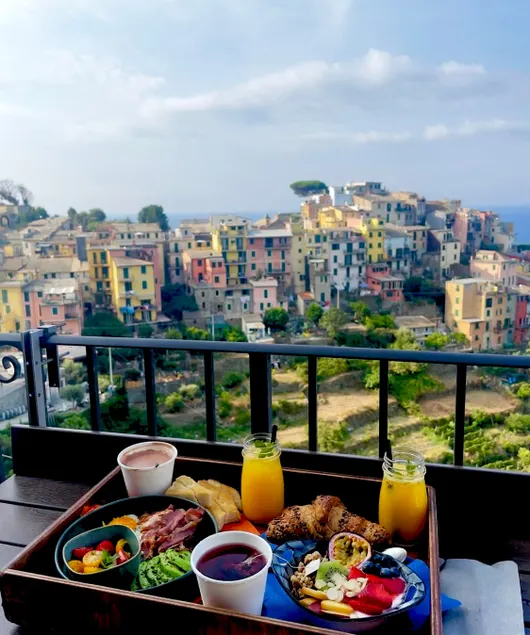 Tiny Room - Breakfast Room Service - 5 min from the station - Image 1
