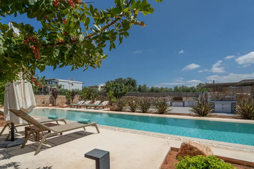 Le Mont Blanc 2 bedroom apt with shared pool - Image 1