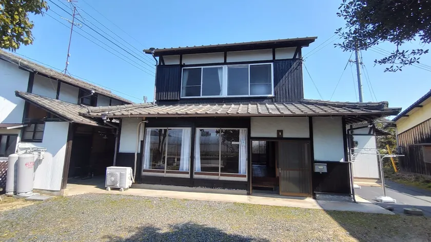 yoshiumi house - Image 1
