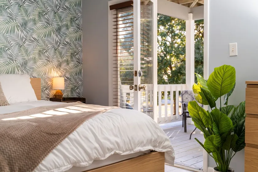 Point Oasis|Golf Cart·The Point Beach·Sleeps 7·EI - Image 1