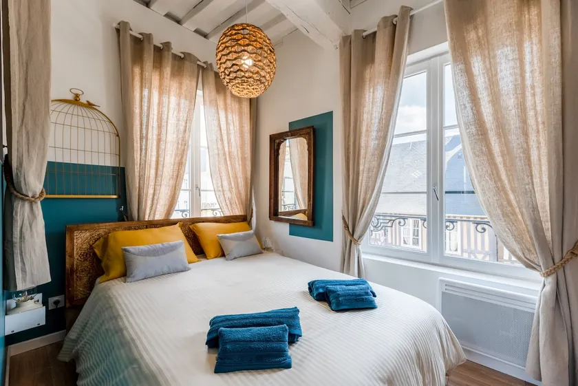 Charming 2-room apartment, Pont-Audemer center, 20 min from Honfleur - Image 1