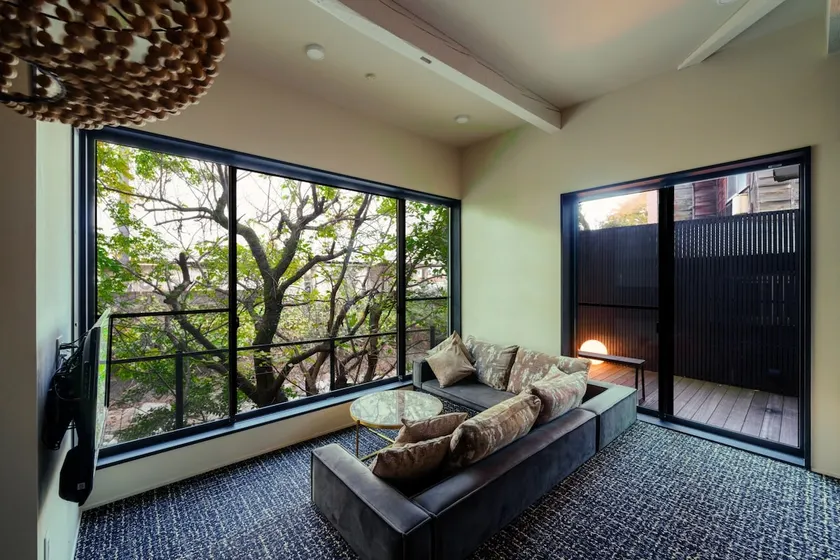 [Relaxing 12: 00 check-out] 180 ㎡ house/natural hot spring & footbath/large kitchen/karaoke/children free - Image 1