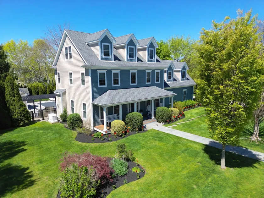 Heated pool near beaches and Newport - Image 1