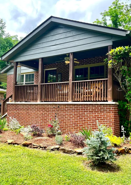 Affordable, close to everything, guest love it! - Image 1