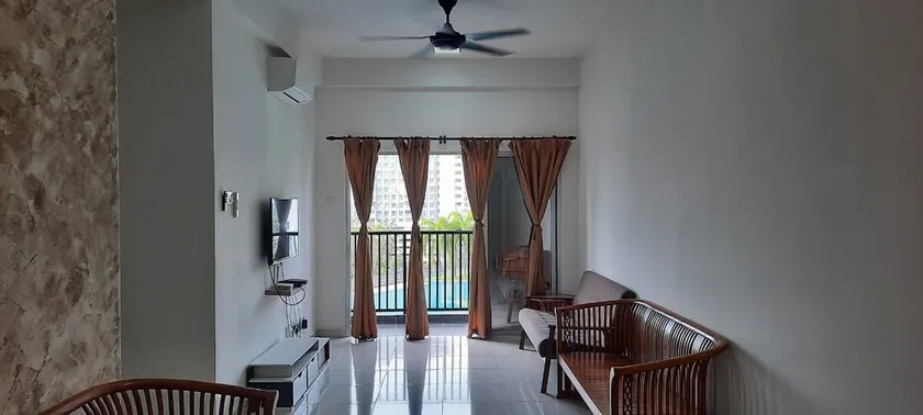 Karysa Homestay BSP21-Pool View - Image 1