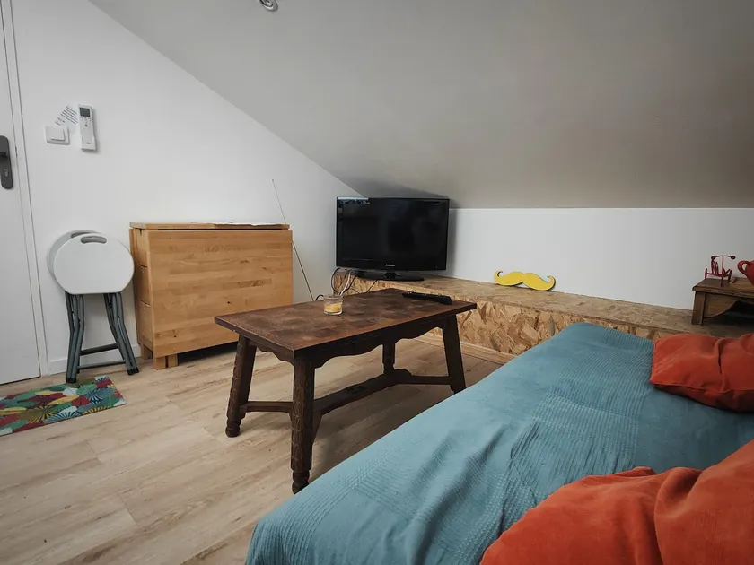 Charming air-conditioned studette near Bordeaux - Image 1