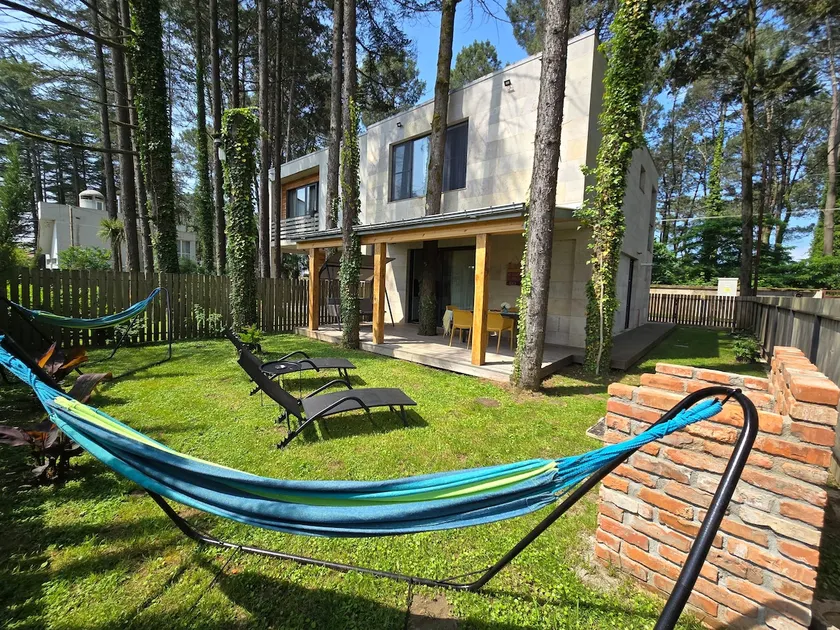 Kaprovani Beach House ”Happy Horizons” 3BR/3BA - Image 1