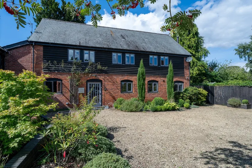 Charming country home near Ludlow - Image 1