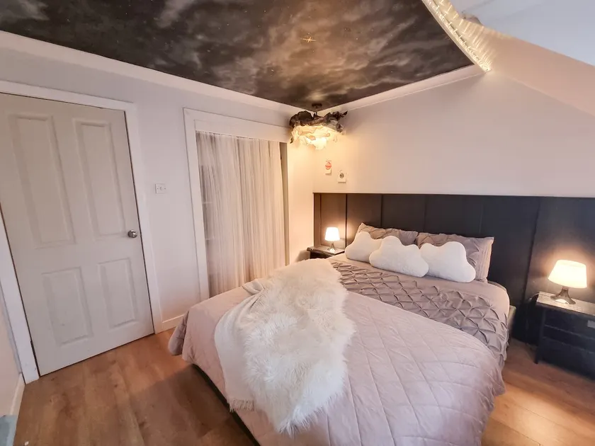 Cozy entire flat In the heart of city center - Image 1
