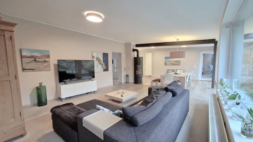 La Terrazza: Apartment, sauna, garden & swimming pond - Image 1