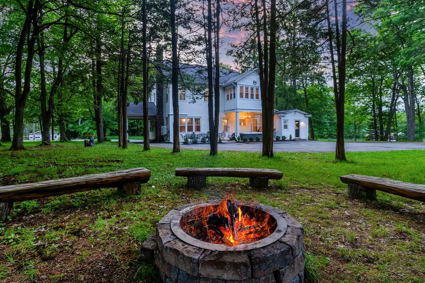 Sterling Manor | 11 Acres, Hot Tub, Fire Pit - Image 1