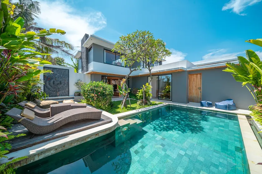 Villa Arunika - Stylish tropical 2BR Villa close to Nyanyi beach! - Image 1