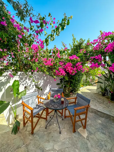 Charming Cycladic Studio for three – Naousa, Paros - Image 1