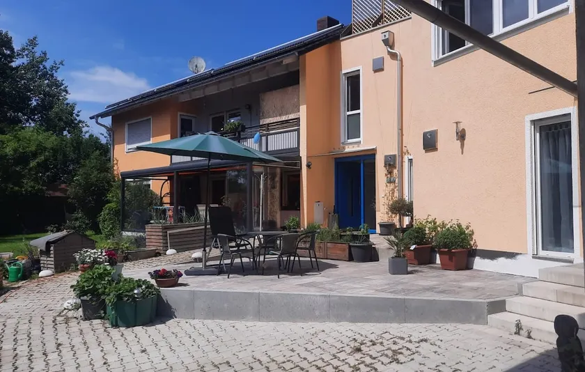 Apartment in the countryside - Image 1