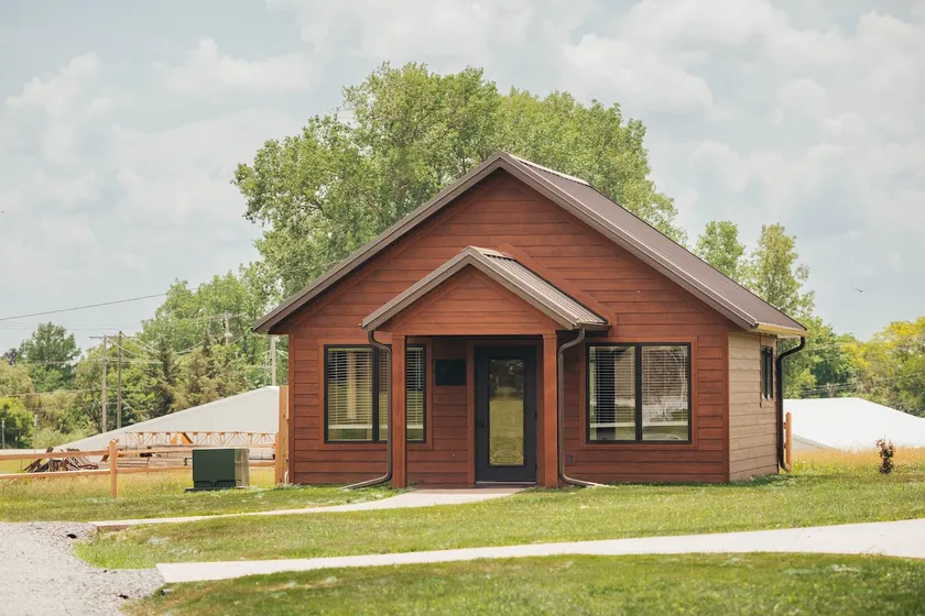 The Gobbler Cabin in Bethany, MO - Image 1