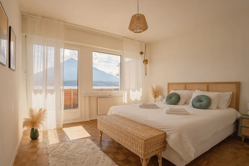 Lake Thun Panorama Apartment I Alpine View - Image 1
