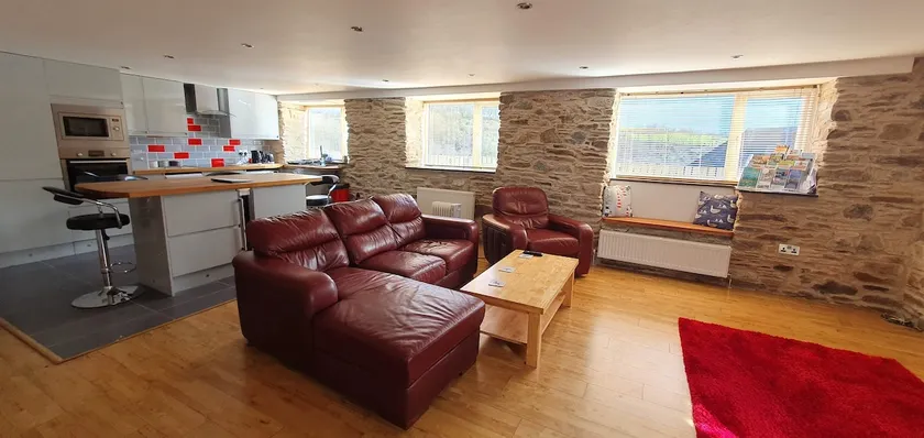 Rosevale Garden Flat - Image 1