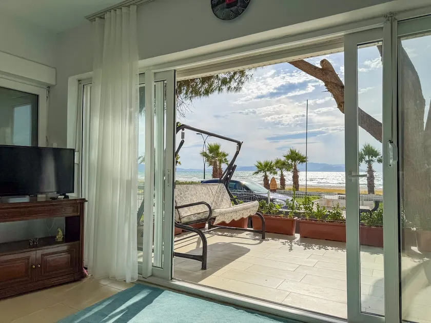 Kusadasi beachfront villa with sea view – Davutlar - Image 1