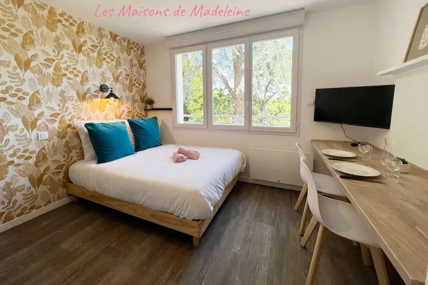 Garden View Studio, Close to Beach - Mango Suite - Image 1
