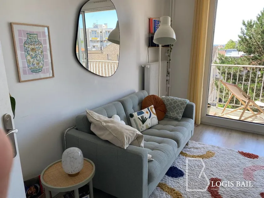 Sunny studio 10 min from Paris - Image 1