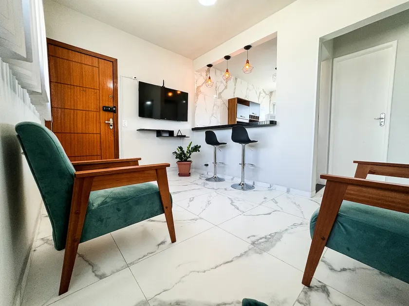 Beautiful and Comfortable Apartment a Few Steps from the Beach - Image 1