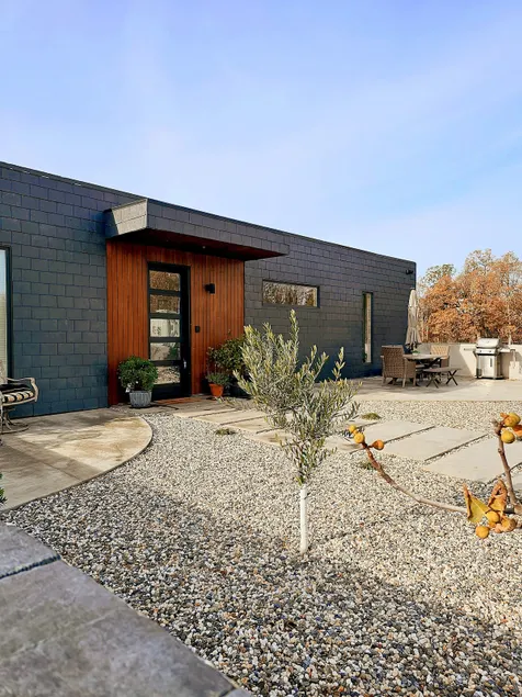 5 Acre Modern Redding Retreat + Hot Tub + Views - Image 1