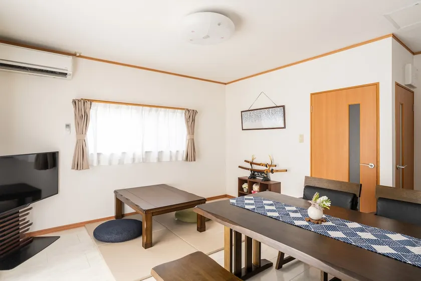Renovated Home|Near Sta|Free Parking 6 people - Image 1