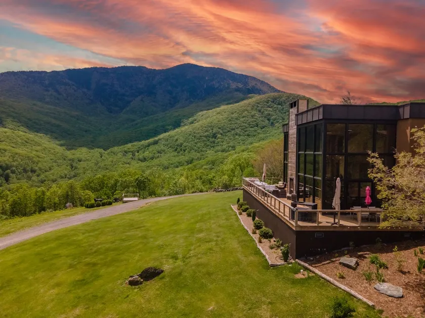 Redstone Mansion - Luxury Mountaintop Views - Image 1