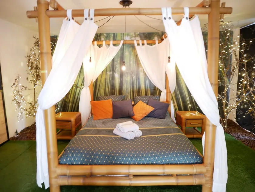 The Garden of Eden – Jacuzzi – Free cocktail - Image 1