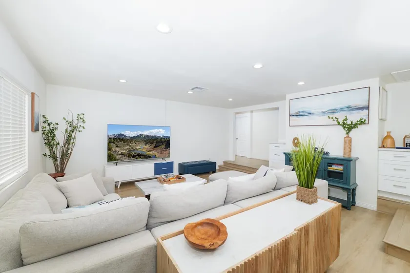 4BD3BR Fine Designed Sophisticated ALL NEW House - Image 1