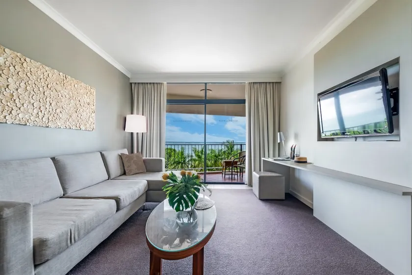Breezy Harbourfront Resort Escape with Tropical Pool - Image 1