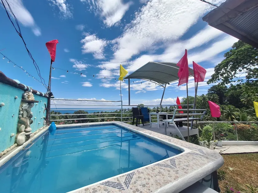 Island samal overlooking view house with swimming pools - Image 1